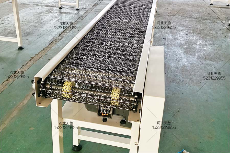 網(wǎng)帶輸送機(jī)